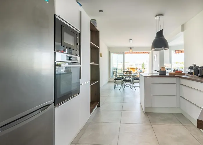 Le Nirvana-3 By Interhome * Le Grau-du-Roi